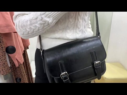❤️ Gənc qadın FeralBerry-nin fitinq otağında dildo ilə ictimai masturbasiyası ️ Gözəl porno az.yourxxxvideos.ru ❌️